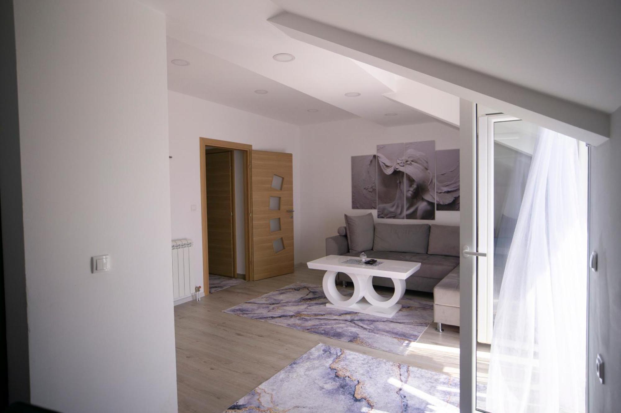 Luxury Apartments Milicevic Trebin Dış mekan fotoğraf